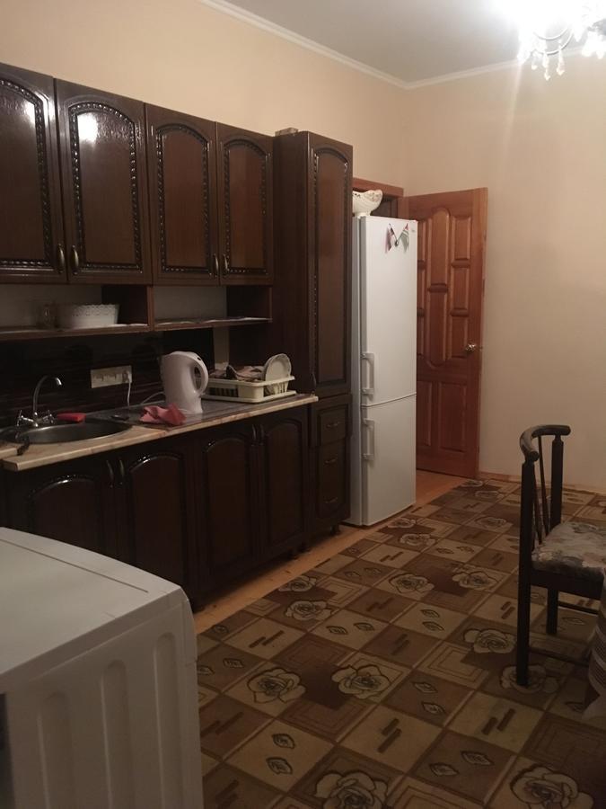 Homestay On Akademika Sakharova Soukhoumi Extérieur photo