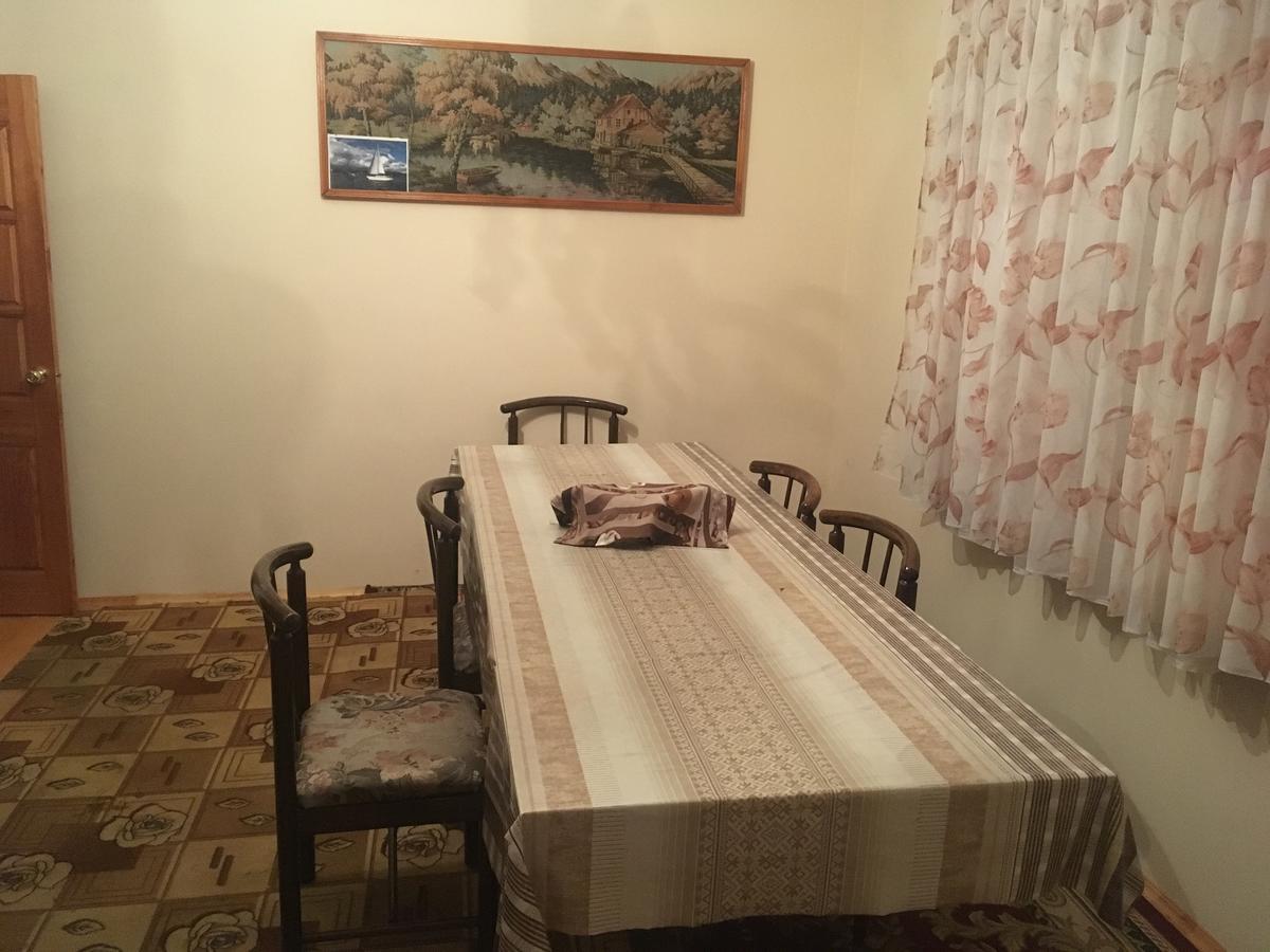 Homestay On Akademika Sakharova Soukhoumi Extérieur photo